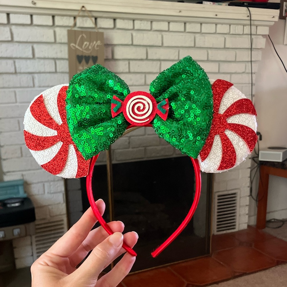 Disney candy cane Mickey ears with bow